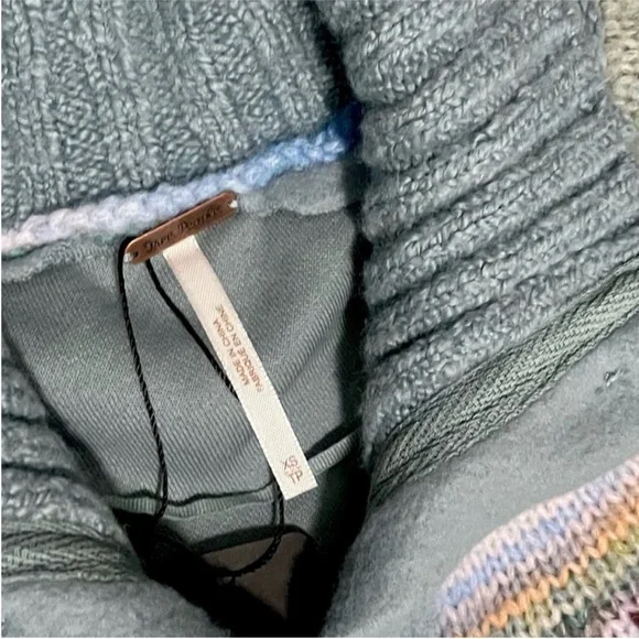 Free People - Emily Sweatshirt Fair Isle Heart Oversized Fleece Jacket - Sz. XS - Picture 4 of 6